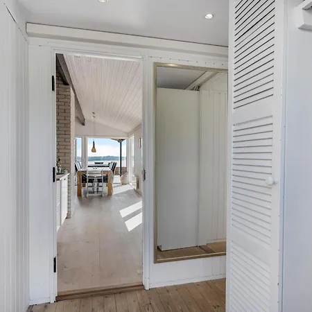 Ferienhaus Amazing In With 4 Bedrooms And Wifi *